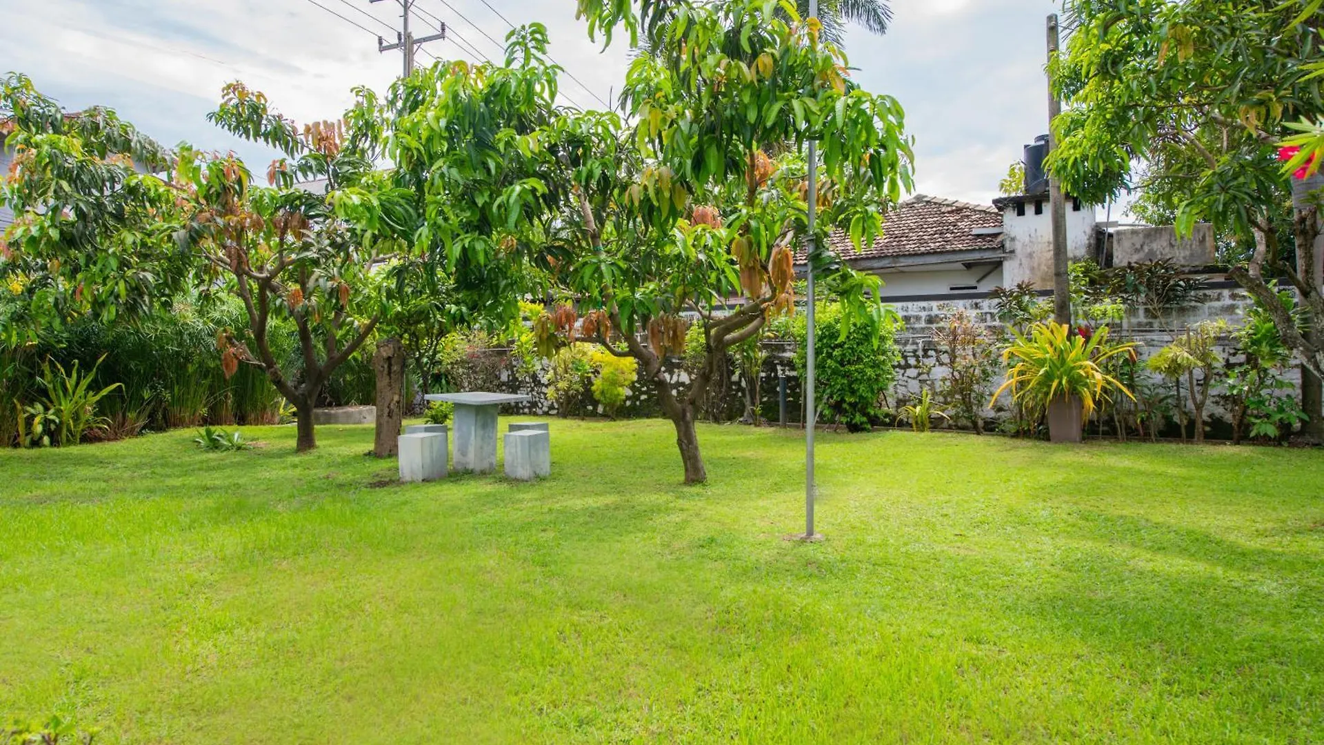 The Garden Gate Resort & Apartments No 02 Negombo